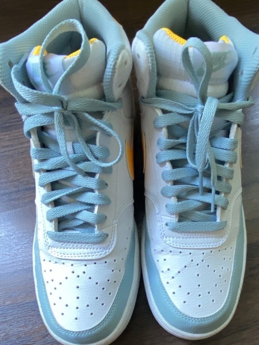 Nike Mid Top Men's Athletic Sneakers Lace Up Colorblock White Blue Yellow
